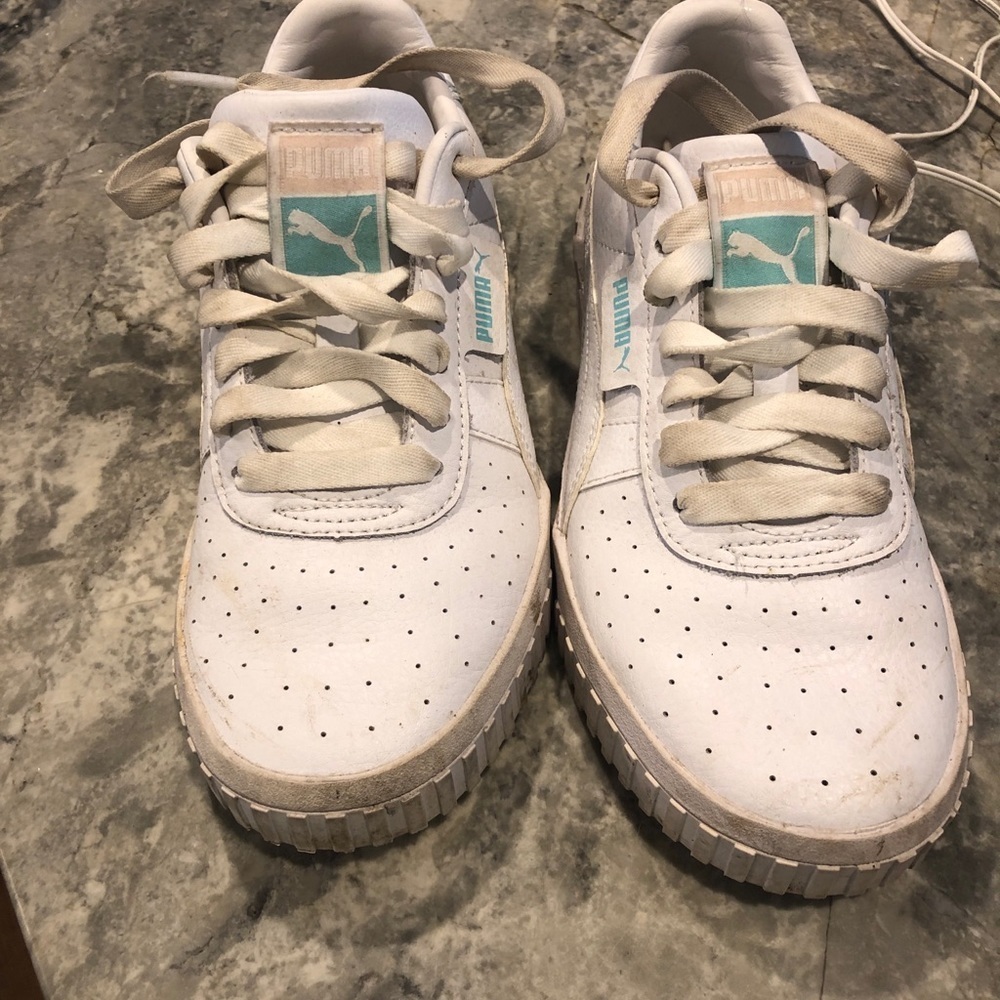 Puma Cali white and teal size 5 sneakers. 💫 🌟